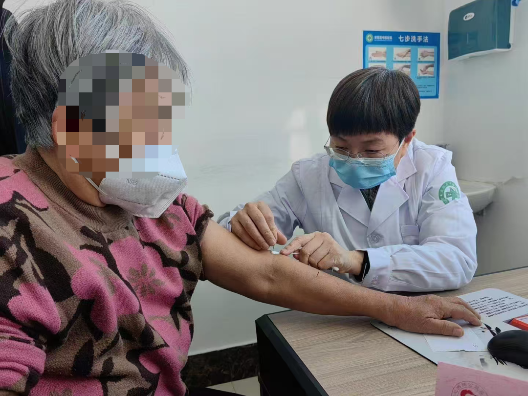 北京中醫(yī)藥大學(xué)第三附屬醫(yī)院羅斌：用中西醫(yī)智慧守護(hù)夕陽(yáng)紅