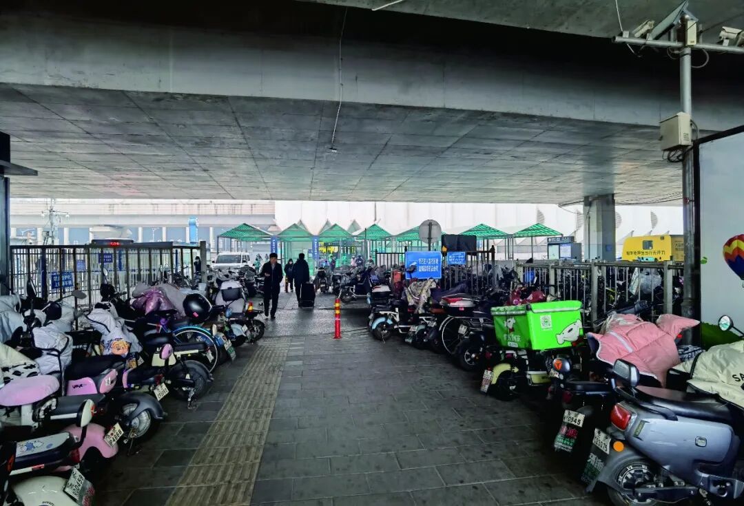 本市非機(jī)動(dòng)車停放治理打出“系統(tǒng)施治”組合拳