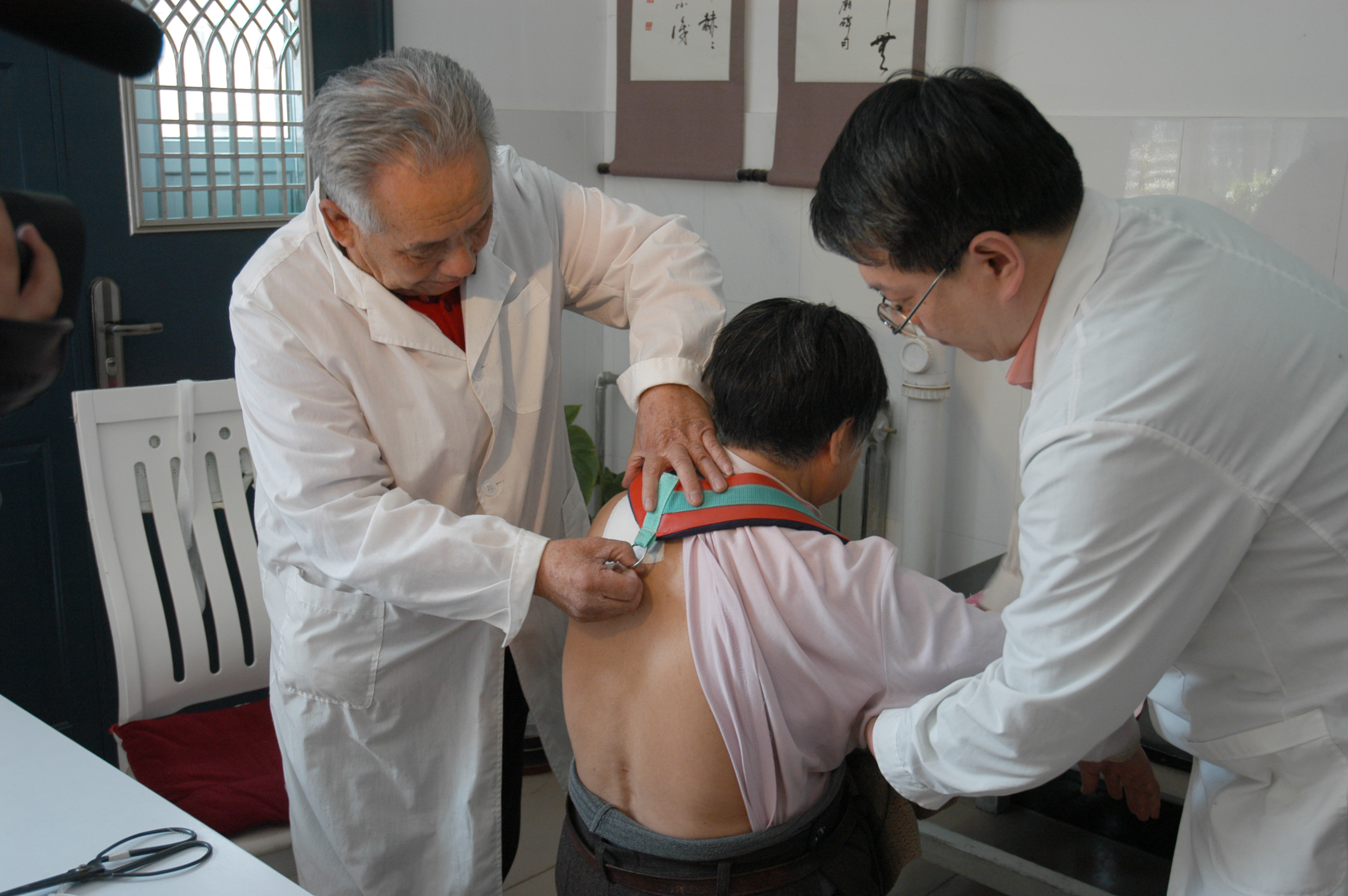 “祖?zhèn)鲝埵险恰贬t(yī)術(shù)