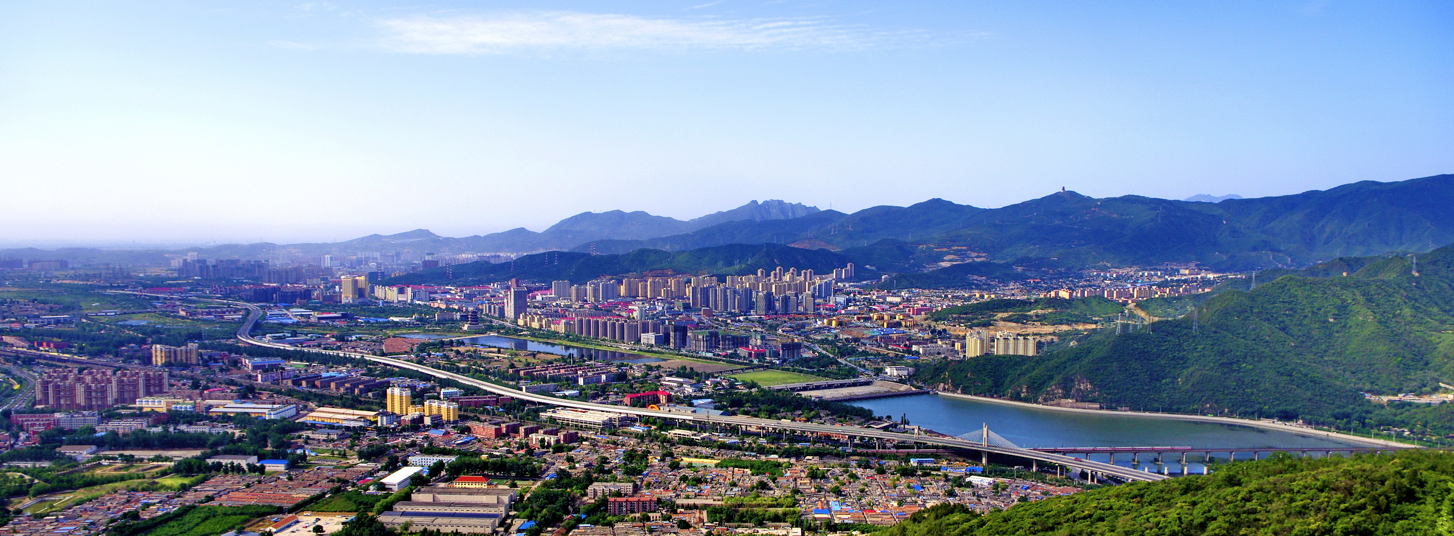 龍泉鎮(zhèn)全景