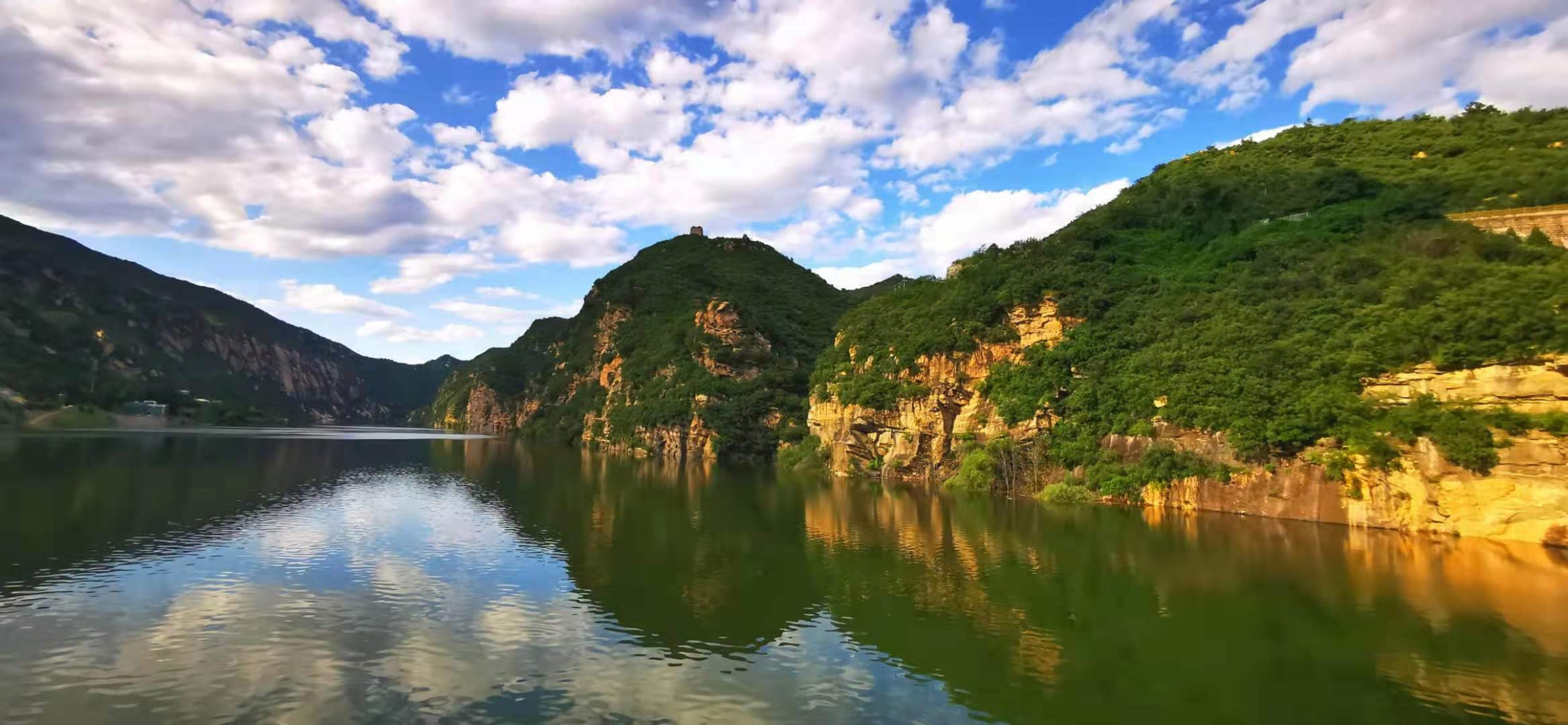 水庫(kù)風(fēng)光