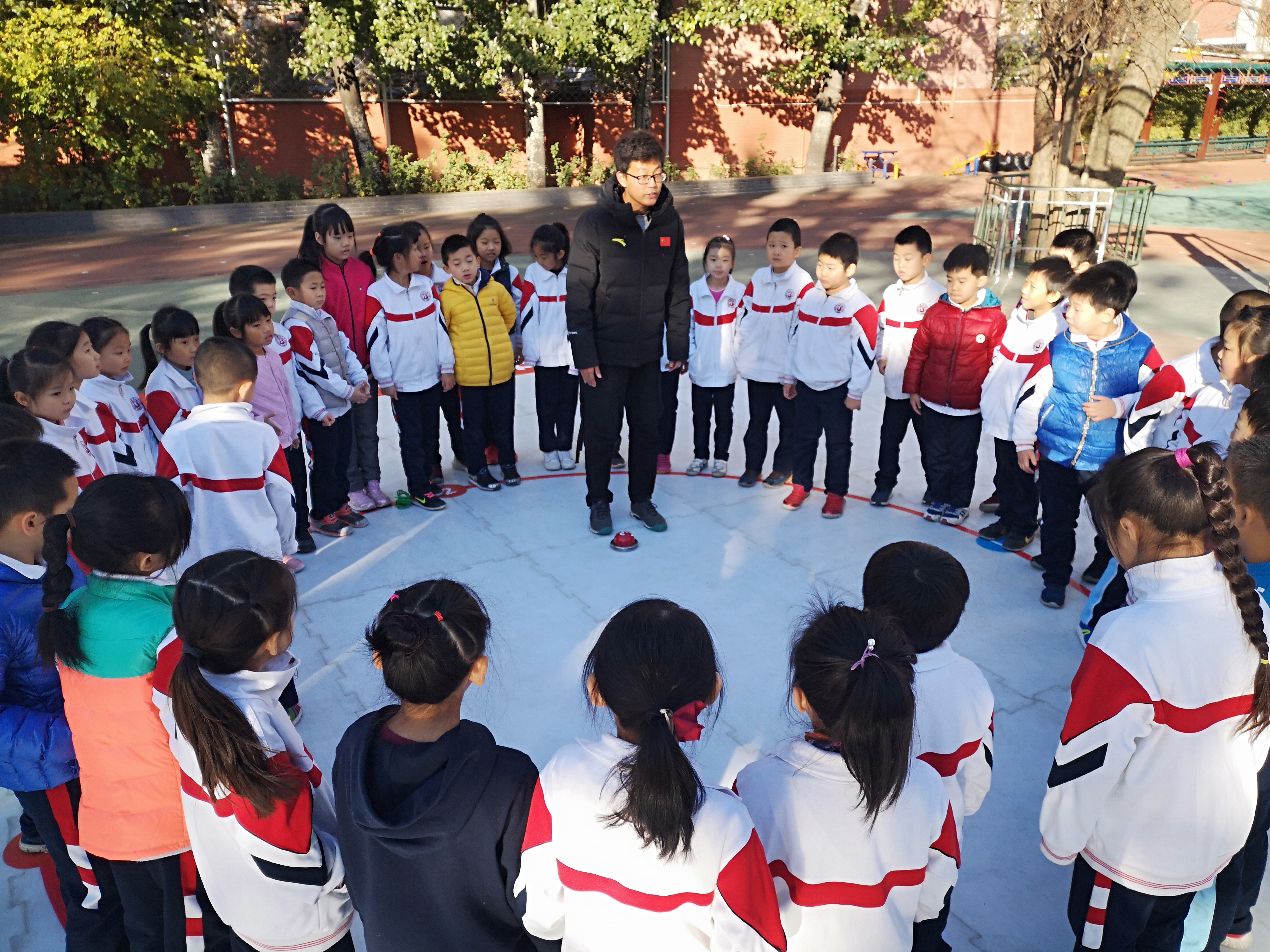 冰蹴球項(xiàng)目校園推廣