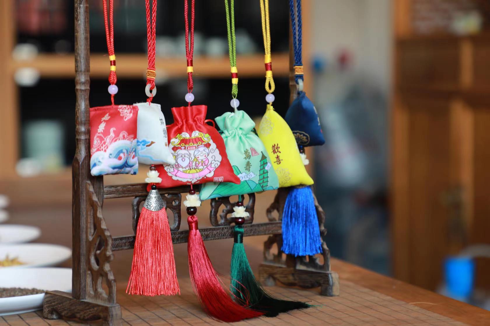 市屬公園開展“和滿京城 奮進(jìn)九州”端午游園會1.jpg