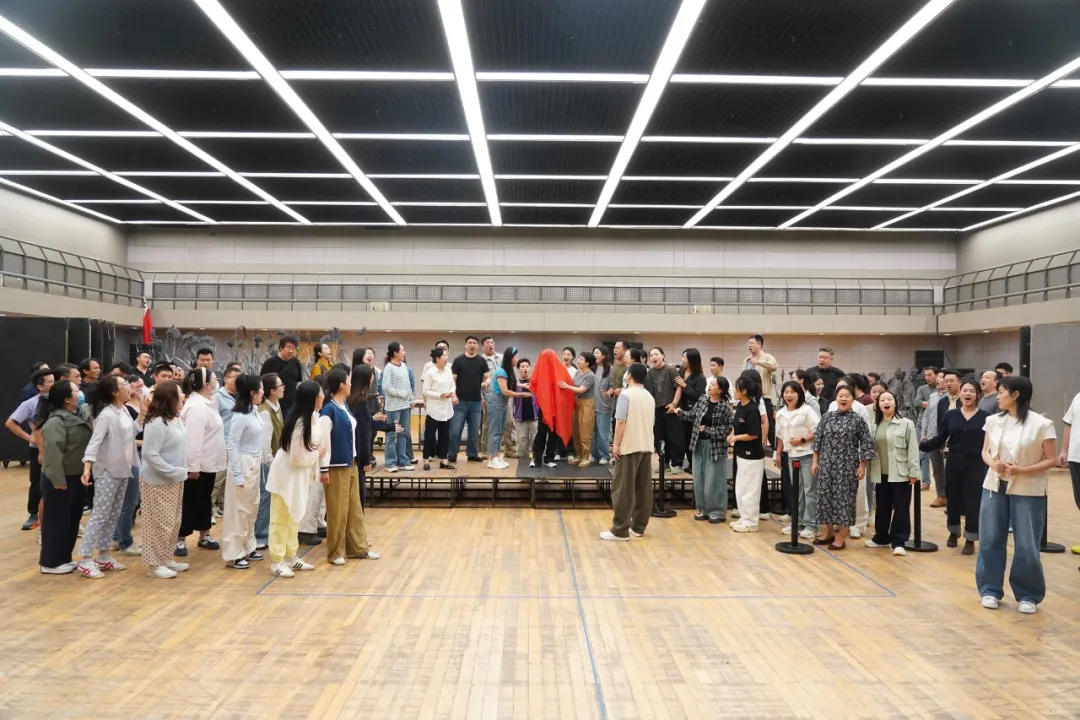 高粱地里的愛恨悲歌  歌劇《紅高粱》排練探班