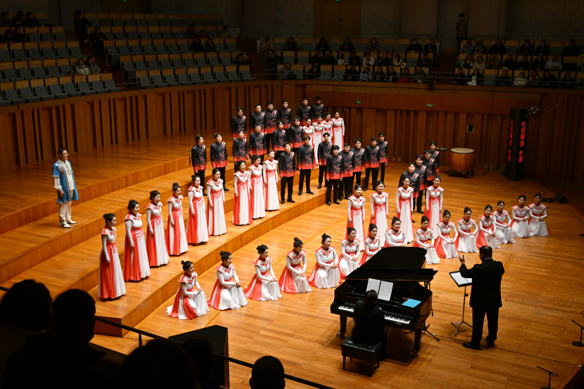 藝展風(fēng)華 志鑄秋實(shí) 第十八屆“春華秋實(shí)”展演圓滿落幕