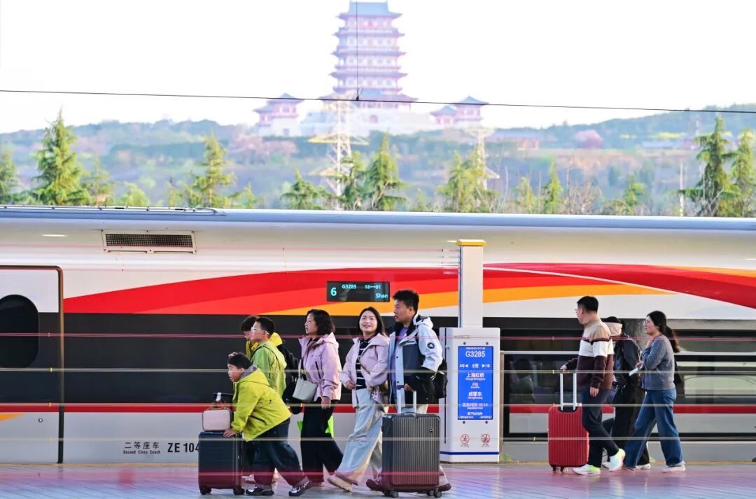 鐵路清明假期運輸今日啟動