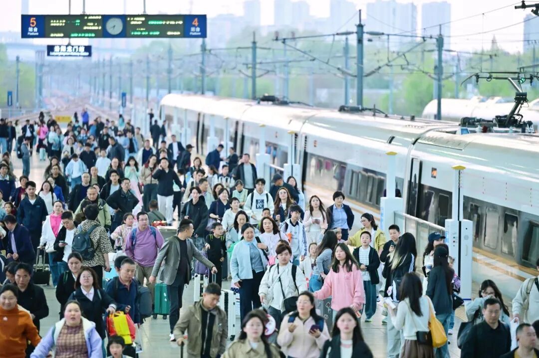 鐵路清明假期運輸今日啟動