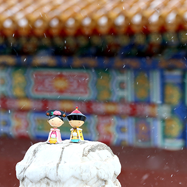 故宮初雪賞析