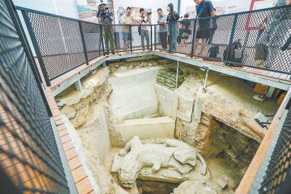 正陽橋遺址考古現(xiàn)場。