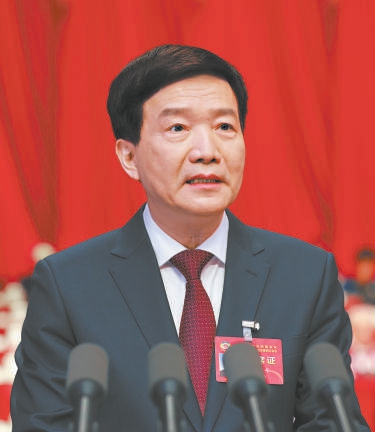 市政協(xié)主席魏小東作政協(xié)北京市第十四屆委員會(huì)常務(wù)委員會(huì)工作報(bào)告。