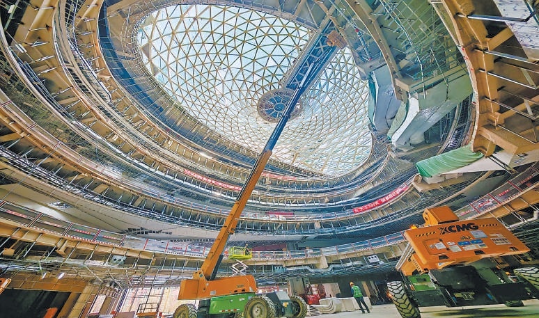 “灣里”項(xiàng)目?jī)?nèi)部的穹頂造型。