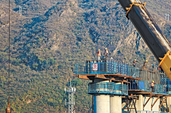項目的每一次推進都是對建設(shè)者技術(shù)與毅力的考驗。