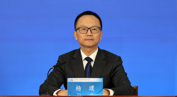 布局建設(shè)中關(guān)村特色產(chǎn)業(yè)園方面，有哪些經(jīng)驗(yàn)做法，取得了什么成效？