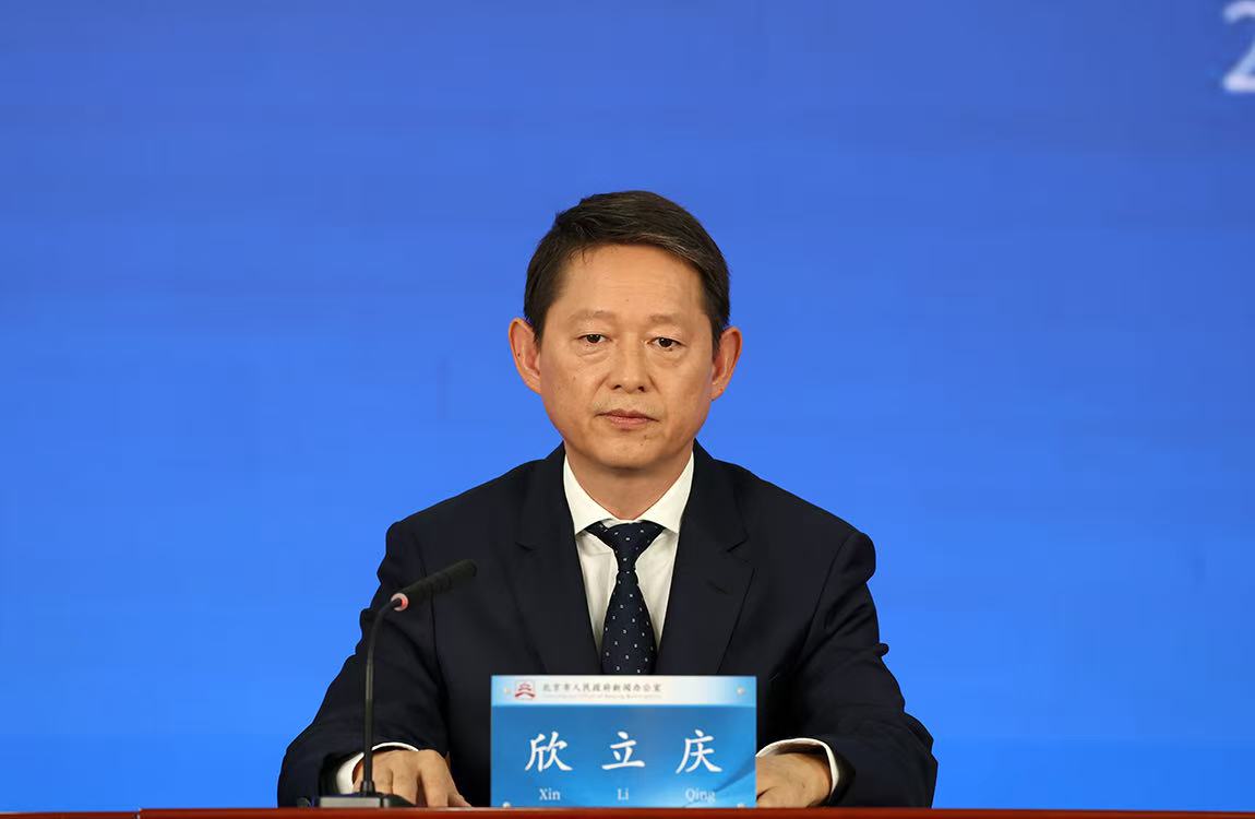 京密快速路也就是京密一期今年7月份已經(jīng)通車了，通車后社會(huì)反響積極，那請(qǐng)問京密二期和三期現(xiàn)在進(jìn)展怎么樣了，開通后又會(huì)對(duì)北部地區(qū)有哪些提升呢？