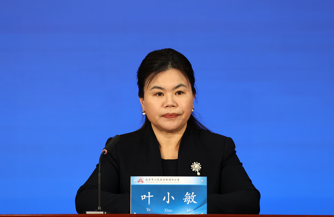 北京市在推動(dòng)普惠托育體系建設(shè)，滿足群眾入托需求，降低群眾入托負(fù)擔(dān)等方面有哪些具體舉措？