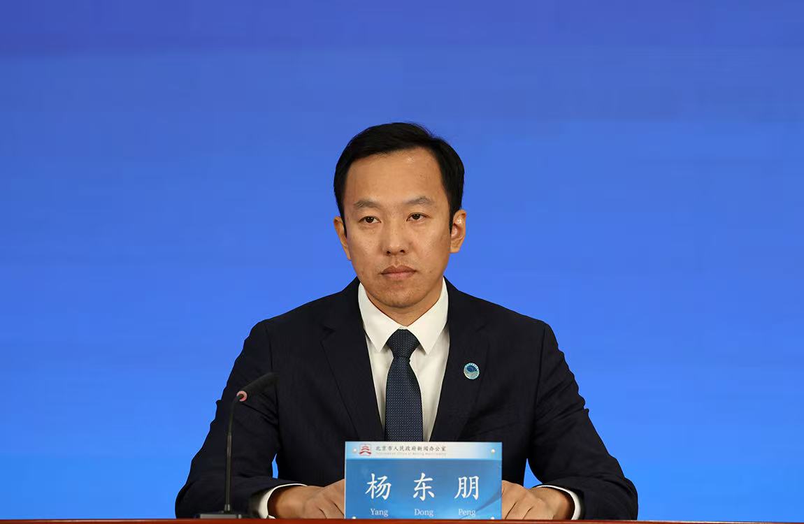 作為民營企業(yè)家代表，您為何選擇在東城區(qū)經(jīng)營發(fā)展，企業(yè)與東城有哪些“雙向奔赴”的故事？