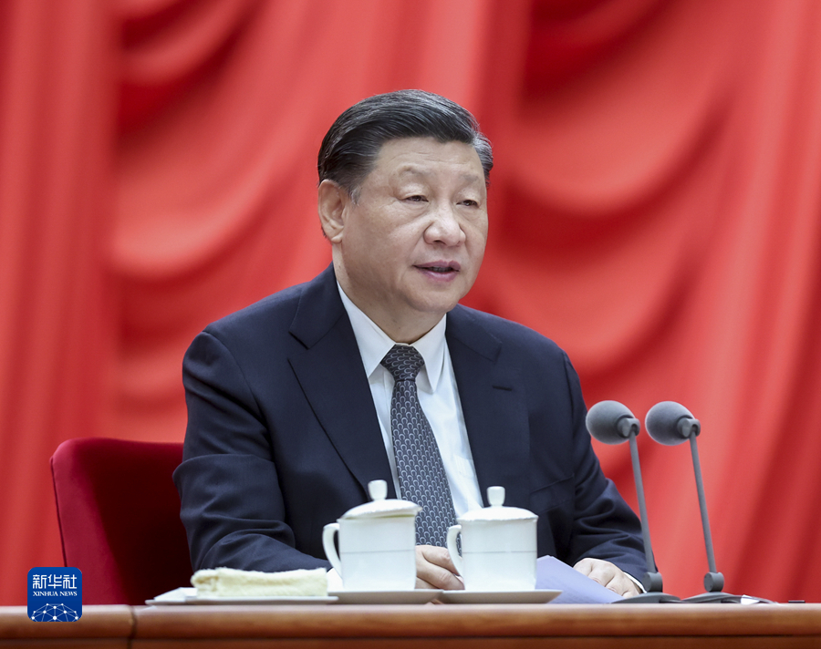 4月3日，學(xué)習(xí)貫徹習(xí)近平新時代中國特色社會主義思想主題教育工作會議在北京召開。中共中央總書記、國家主席、中央軍委主席習(xí)近平出席會議并發(fā)表重要講話。